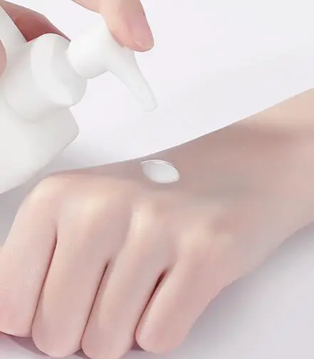 手老是脱皮怎么办，第二张脸也需要护肤 脱皮 手脱皮 手老是脱皮怎么办 美容 第4张