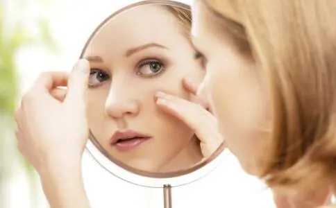 蜂蜜祛痘美容怎么做，蜂蜜祛痘美容的方法 蜂蜜 祛痘 第2张