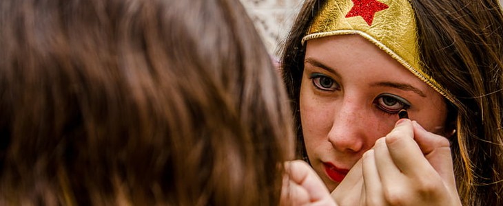 脸上长痘痘怎么快速去除 脸上 痘痘 美妆 第1张