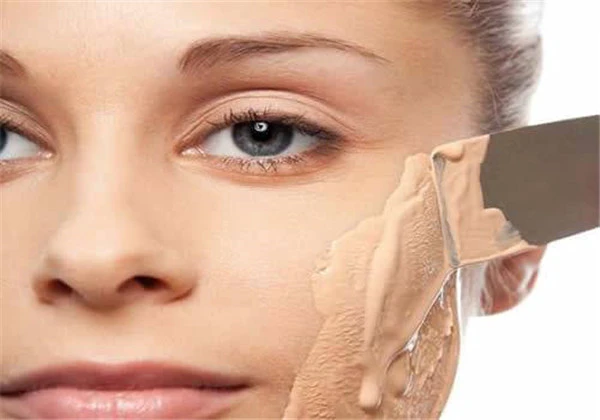 粉底液要涂全脸吗，粉底液只涂局部怎么涂 护肤 第5张