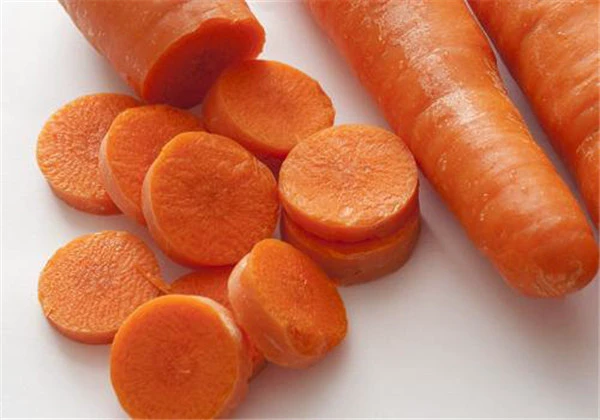 脸上长痘痘如何消除，祛痘就吃这些食物 护肤 第3张