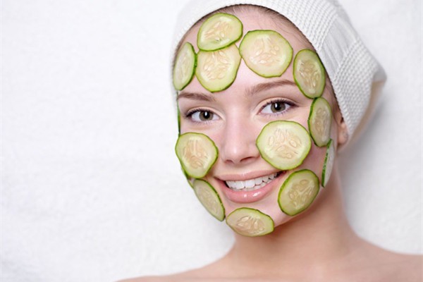 黄瓜敷脸的正确方法是什么，你都做对了吗 黄瓜 第1张