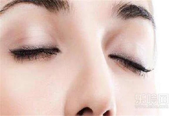 埋线双眼皮是怎么弄的 护肤 第4张