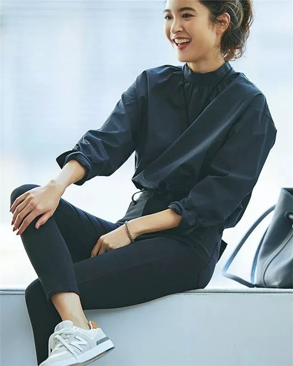 温柔开衫温柔成熟，中性百搭针织衫更显质感 温柔成熟 中性百搭针织衫 第17张