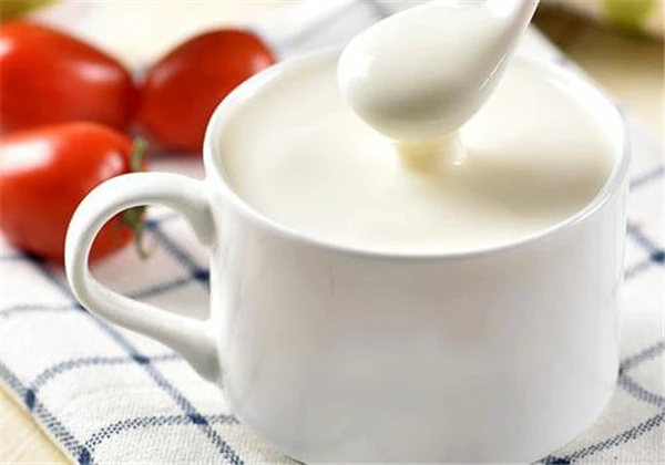 脸上长痘痘如何消除，祛痘就吃这些食物 护肤 第4张