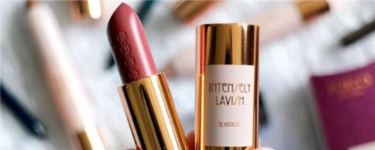 口红打开后可以用多久 尚之潮 时尚生活 时尚 时尚网 生活网 生活 娱乐八卦 明星 第2张