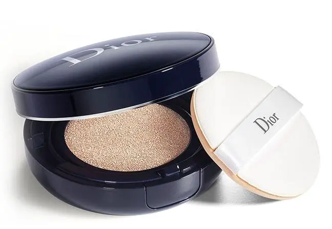 最好用的气垫BB霜有哪些，最好用的九款气垫BB霜 气垫BB霜 最好用的九款气垫BB霜 美容 第8张