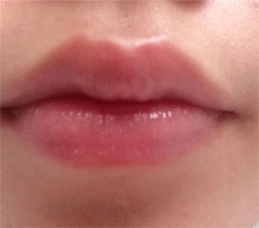 依泉防晒润唇膏怎么样，依泉防晒润唇膏孕妇可以用吗 依泉 防晒 唇膏 第6张