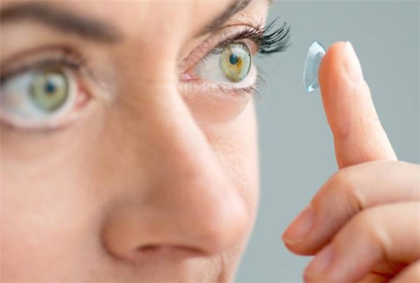 隐形眼镜能带12小时吗 隐形眼镜 美瞳 美妆 第1张
