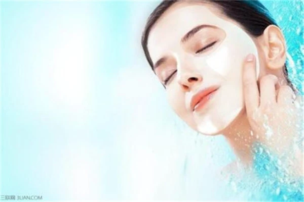 皮肤松弛的特征：法令纹加深失去弹性和毛孔呈椭圆形 皮肤 松弛 第3张