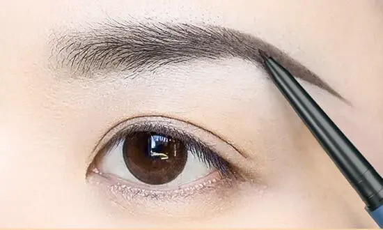 新手怎么画眉毛，好看又自然的眉毛教程图片 眉毛 眉毛教程 画出好看又自然的眉毛教程图片 美妆 第3张