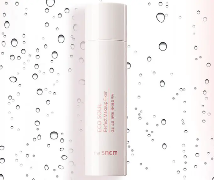 想让妆容贴服不浮粉用定妆喷雾还是散粉好 散粉 定妆喷雾 定妆喷雾和散粉哪个能让妆容更贴服图片 美妆 第3张