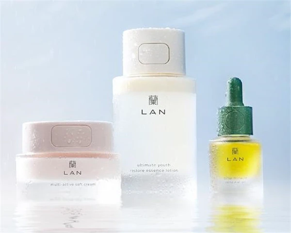 美容油怎么用 美容油 美容油的用法 美容油的多种用途 美妆 第3张