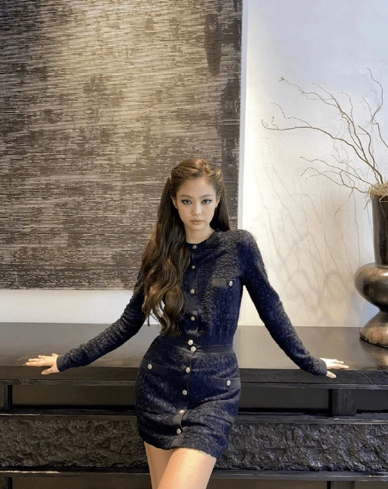 填补修饰发际线空缺小技巧，如何制造视觉高颅顶 发际线 高颅顶 第8张