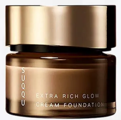 粉底液怎么擦才不会浮粉有细纹，原来你一直都没擦对粉底 擦粉底 擦粉底方法 教你擦粉底的正确方法 美妆 第4张