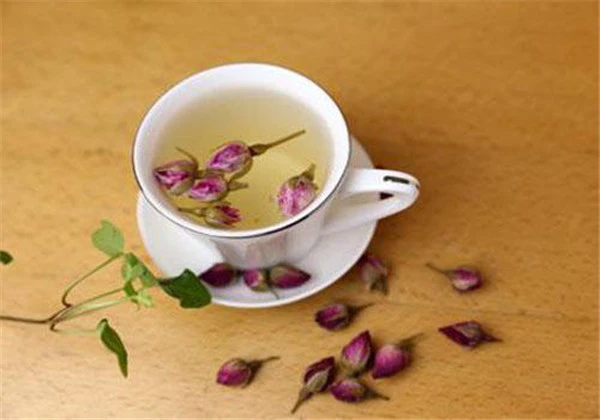 玫瑰花泡水可以敷脸吗 护肤 第5张