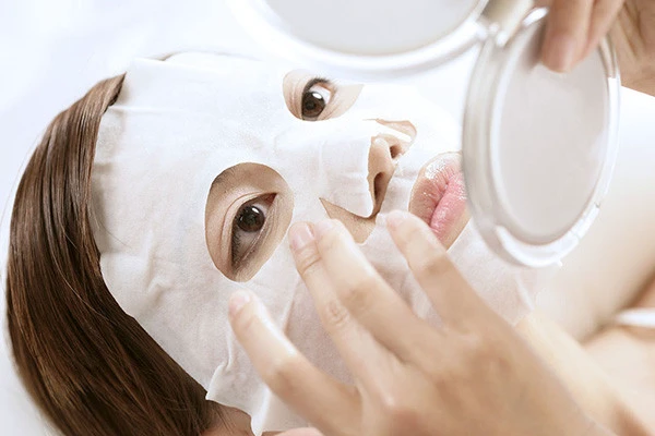 你在敷面膜的时候是不是会有误区 面膜 第2张