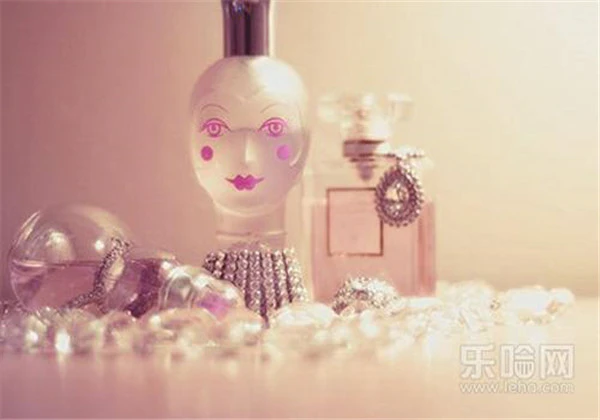 香水怎么辨别真伪 护肤 第2张