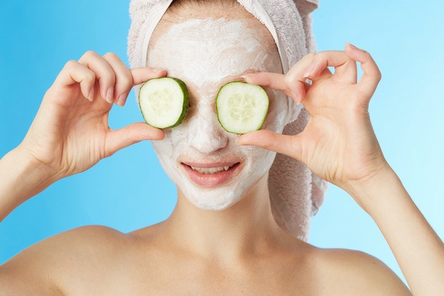 敷完面膜后过多久洗脸最好,这些护肤常识不说你都不知道 面膜 敷面膜 敷完面膜后过多久洗脸最好 护肤 第1张 敷完面膜后过多久洗脸最好,这些护肤常识不说你都不知道 面膜 敷面膜 敷完面膜后过多久洗脸最好 护肤 第1张