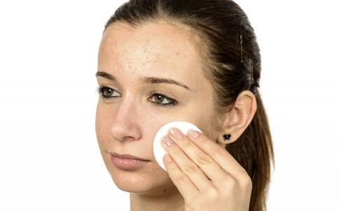 蜂蜜祛痘美容怎么做，蜂蜜祛痘美容的方法 蜂蜜 祛痘 第1张