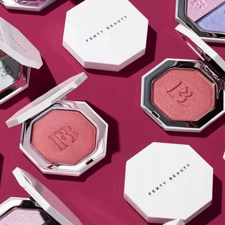 评评测测新品周报,蕾哈娜放过我吧,我没钱买高光了 评评测测 新品周报 美妆新品 美妆 第40张 评评测测新品周报,蕾哈娜放过我吧,我没钱买高光了 评评测测 新品周报 美妆新品 美妆 第40张