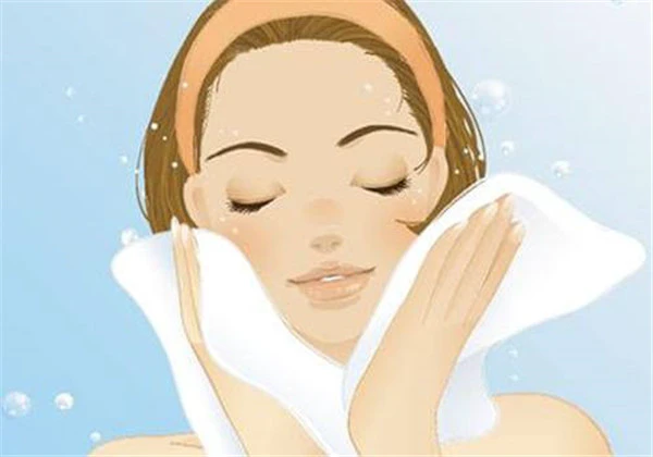 卸防晒霜用卸妆水还是卸妆油，卸防晒霜用洗面奶吗 护肤 第5张