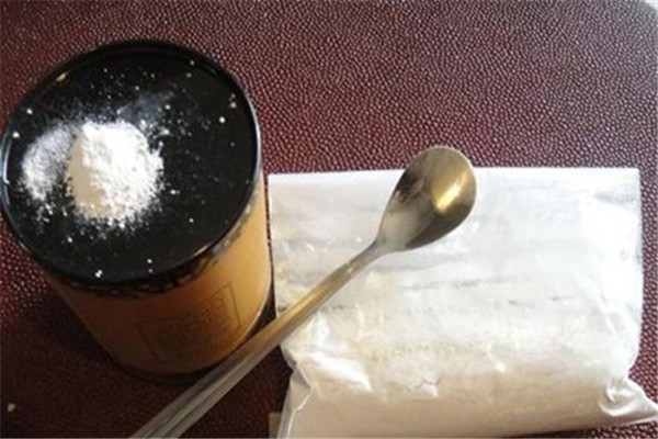 珍珠粉有强健身体的功效，内服可美容均匀肤色 珍珠粉 功效 第1张