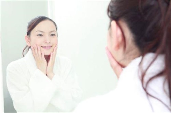 适合女学生使用的有哪些好用的洗面奶 洗面奶 第1张 适合女学生使用的有哪些好用的洗面奶 洗面奶 第1张