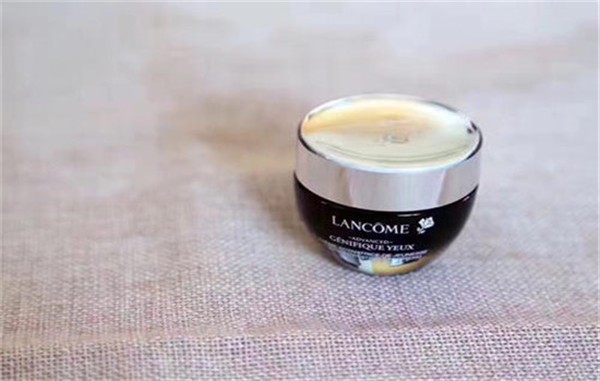 兰蔻发光眼霜怎么样 兰蔻 兰蔻小黑瓶眼霜 第1张