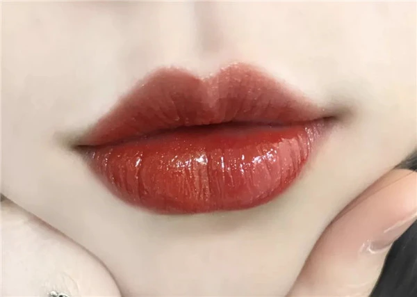 2020「女人必买10款口红」合集，有一半都不适合黄皮 口红 第9张