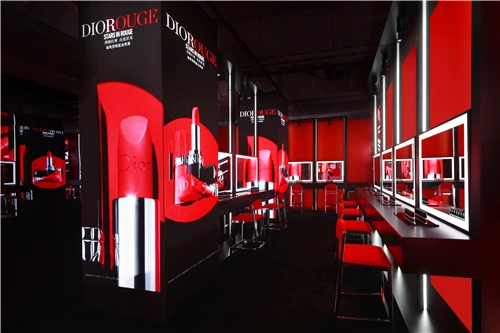 传奇红唇，要你好看，DIOR迪奥烈艳蓝金唇膏派对，天猫超级品牌日 DIOR迪奥 烈艳蓝金唇膏 天猫超级品牌日 美妆 第4张