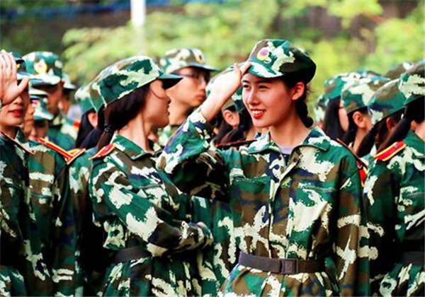 军训可以做美甲吗 护肤 第1张