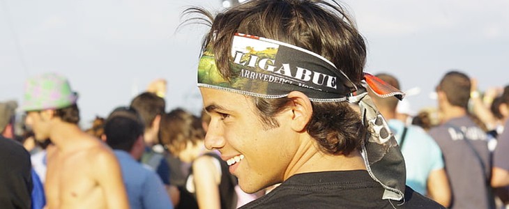 男生头发怎么吹蓬松 男生头发 蓬松 美妆 第1张