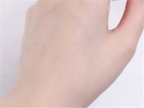 LA，MER酸橙茶精萃强韧肌肤，打造医美效果 酸橙茶精萃 LA MER 第14张