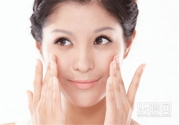 补水霜的正确使用方法 护肤 第1张 补水霜的正确使用方法 护肤 第1张