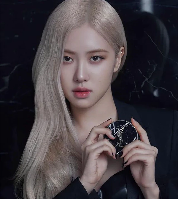 Jennie演绎hera新款气垫Black Cushion 品牌 代言 粉底 第15张