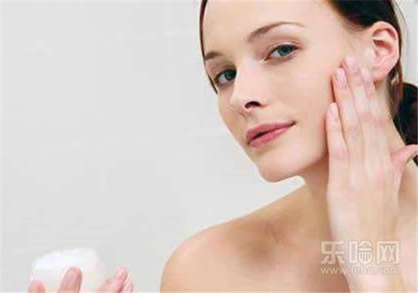 补水霜什么时候用 护肤 第4张