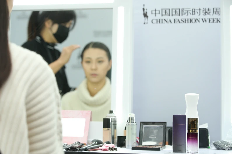 日本玛嘉思缇，中国国际时装周后台超模的"秘密武器" 玛嘉思缇 美妆 第11张