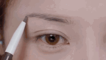 淡妆怎么画好看，清新自然女神淡妆化妆教程图片 淡妆 女神淡妆化妆 清新自然女神淡妆化妆教程图片 美妆 第7张