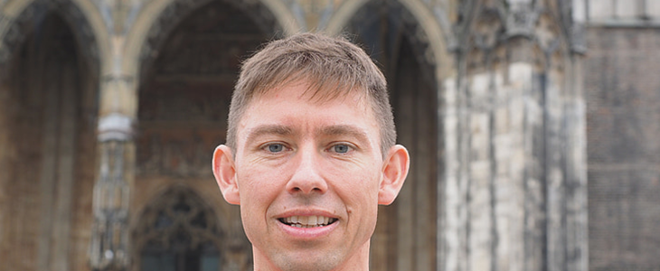 怎样防止眼部皱纹 眼部皱纹 美妆 第1张