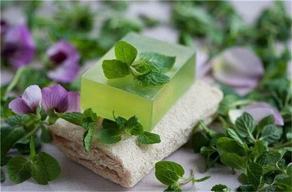 精油皂和洗面奶哪个好 护肤 第5张 精油皂和洗面奶哪个好 护肤 第5张