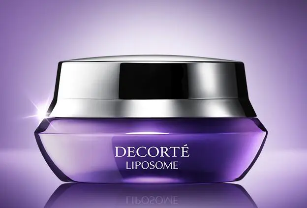 秋冬季怎么护肤补水，这些防干皮防起皮护肤贴心妙招 补水 秋冬季护肤补水 秋冬季护肤补水小常识 美容 第2张