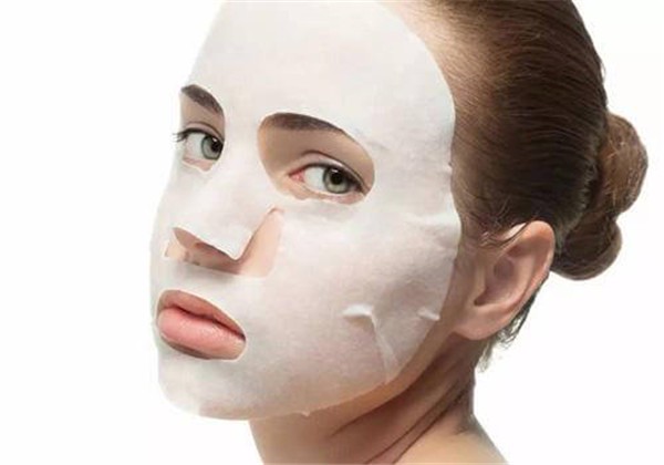 冬天敷面膜太冷怎么办，冬天敷面膜注意事项 护肤 第1张