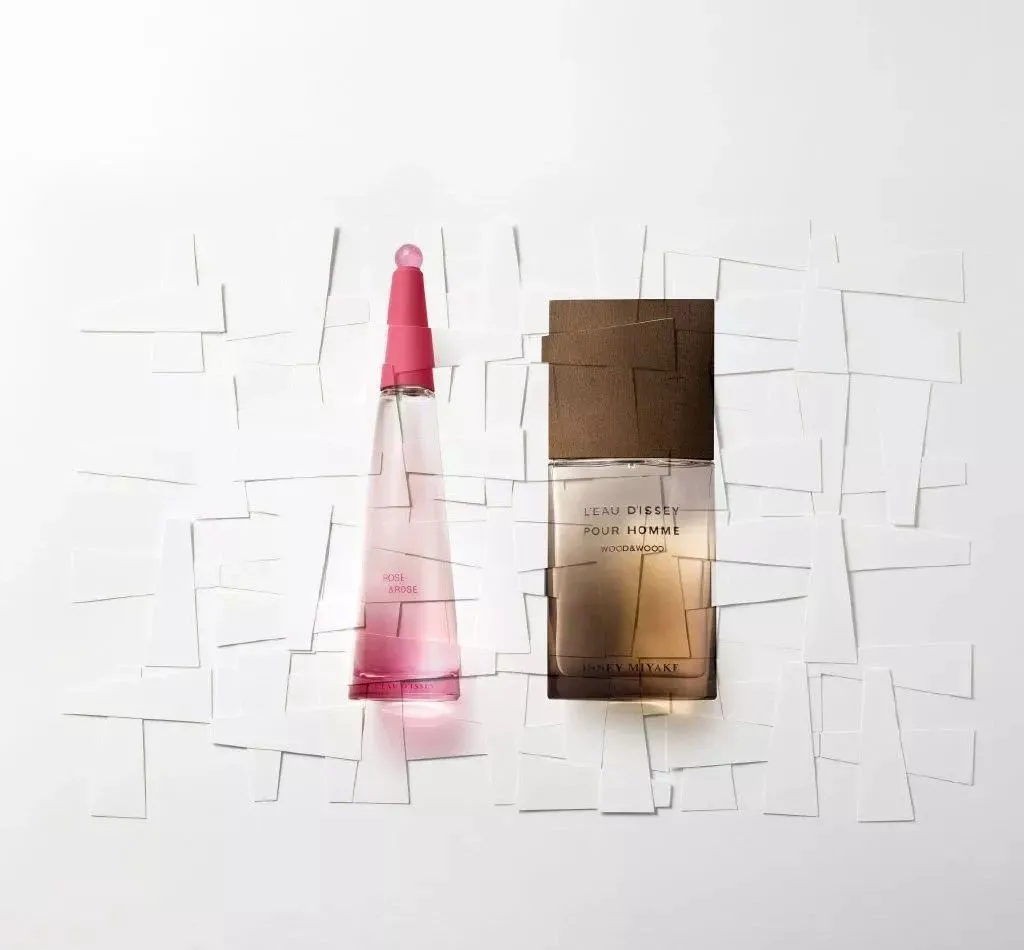 评评测测新品周报,蕾哈娜放过我吧,我没钱买高光了 评评测测 新品周报 美妆新品 美妆 第38张 评评测测新品周报,蕾哈娜放过我吧,我没钱买高光了 评评测测 新品周报 美妆新品 美妆 第38张