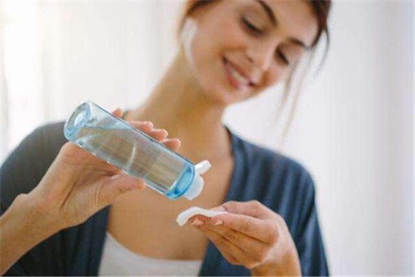 橄榄油去死皮富含营养元素，莲藕促进代谢不油腻 橄榄油 死皮 第1张