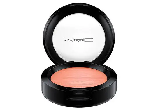 用不用腮红妆容有什么差别，腮红正确使用方法 腮红 化妆不用腮红 化妆不用腮红可以吗 美妆 第2张