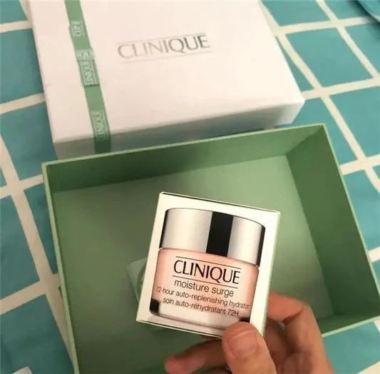 种草测评,这4款网红人气面霜深层滋养将水分紧锁,维持柔嫩亮泽 面霜 第3张 种草测评,这4款网红人气面霜深层滋养将水分紧锁,维持柔嫩亮泽 面霜 第3张