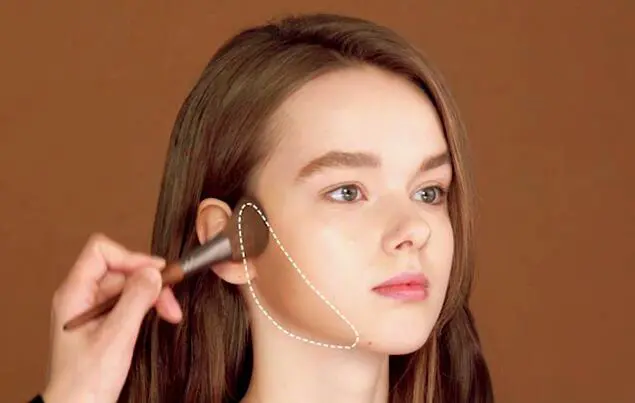 修容误区有哪些误区，化妆修容正确步骤 修容 化妆修容 化妆修容步骤图 美妆 第2张