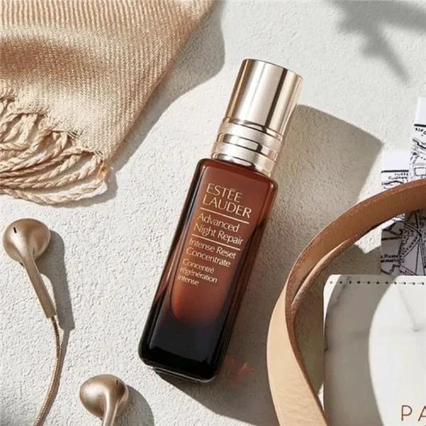 雅诗兰黛六款精华测评，哪款才是你的心头喜好 雅诗兰黛 精华 第2张