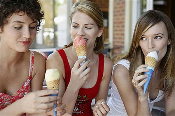 夏季脱发是什么原因 护肤 第2张